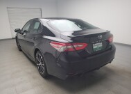 2018 Toyota Camry in Eastpointe, MI 48021 - 18141162 5