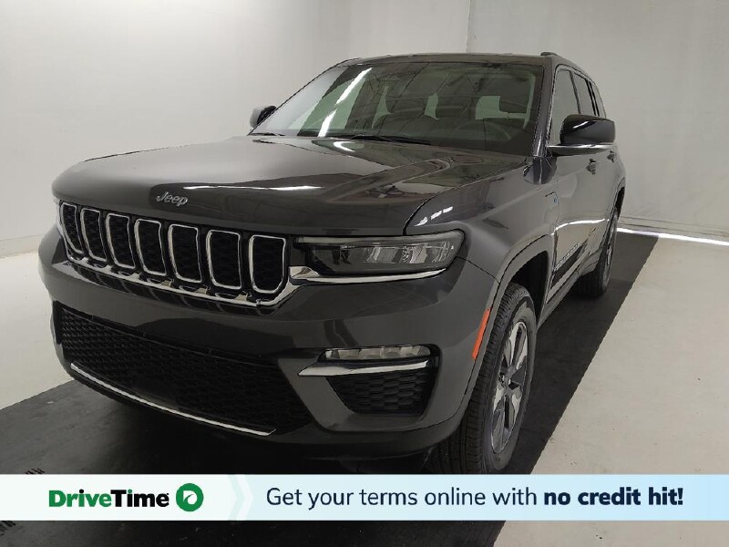2023 Jeep Grand Cherokee in St. Louis, MO 63125 - 18141233