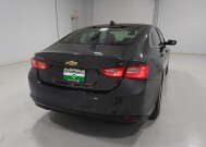 2018 Chevrolet Malibu in Columbus, OH 43231 - 18141428 7