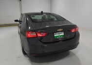 2018 Chevrolet Malibu in Columbus, OH 43231 - 18141428 6