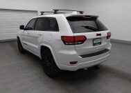 2019 Jeep Grand Cherokee in Hialeah, FL 33014 - 18141665 5