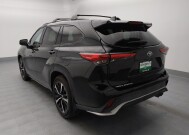 2021 Toyota Highlander in Wichita, KS 67207 - 18141779 5