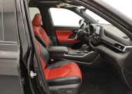 2021 Toyota Highlander in Wichita, KS 67207 - 18141779 21