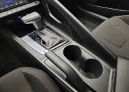 2024 Hyundai Elantra in Eastpointe, MI 48021 - 18141808 26