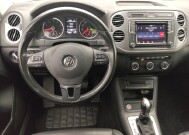 2017 Volkswagen Tiguan in Kissimmee, FL 34744 - 18142001 22