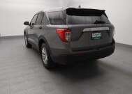 2021 Ford Explorer in Gladstone, MO 64118 - 18142049 6