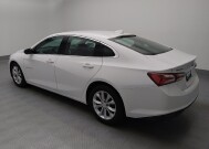 2022 Chevrolet Malibu in Topeka, KS 66611 - 18142065 3