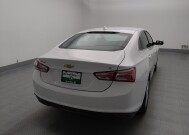 2022 Chevrolet Malibu in Topeka, KS 66611 - 18142065 7