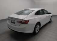 2022 Chevrolet Malibu in Topeka, KS 66611 - 18142065 9