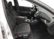2022 Chevrolet Malibu in Topeka, KS 66611 - 18142065 21