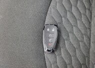 2020 Chevrolet Equinox in Eastpointe, MI 48021 - 18142089 32