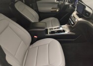 2021 Ford Explorer in Fort Myers, FL 33907 - 18142223 21