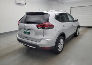 2018 Nissan Rogue in Fairfield, OH 45014 - 18142262 9