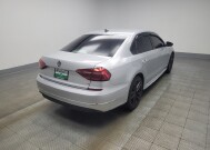 2018 Volkswagen Passat in Indianapolis, IN 46222 - 18142317 9
