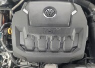 2018 Volkswagen Passat in Indianapolis, IN 46222 - 18142317 30
