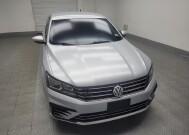 2018 Volkswagen Passat in Indianapolis, IN 46222 - 18142317 14