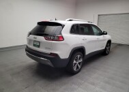 2019 Jeep Cherokee in Downey, CA 90241 - 18142325 9