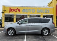 2018 Chrysler Pacifica in Indianapolis, IN 46222-4002 - 18142342 1
