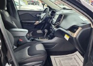 2017 Jeep Cherokee in Barton, MD 21521 - 18142476 15