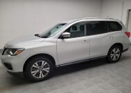 2017 Nissan Pathfinder in Riverside, CA 92504 - 18142498 2