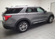 2021 Ford Explorer in Fresno, CA 93726 - 18142511 10