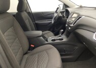 2019 Chevrolet Equinox in Savannah, GA 31419 - 18142633 21
