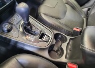 2019 Jeep Cherokee in Louisville, KY 40258 - 18142683 26