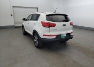 2016 Kia Sportage in Laurel, MD 20724 - 18142705 5