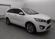 2017 Kia Sorento in Tampa, FL 33612 - 18142772 11