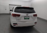 2017 Kia Sorento in Tampa, FL 33612 - 18142772 6