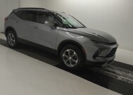 2024 Chevrolet Blazer in Wichita, KS 67207 - 18142906 11