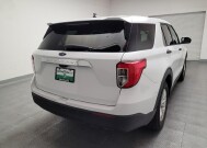 2021 Ford Explorer in Bakersfield, CA 93309 - 18142913 7