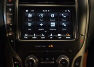 2018 Lincoln MKX in Hialeah, FL 33014 - 18142916 25