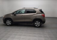 2022 Chevrolet Trax in Tulsa, OK 74145 - 18142980 3