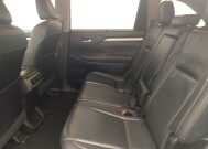 2019 Toyota Highlander in Jacksonville, FL 32210 - 18143022 18
