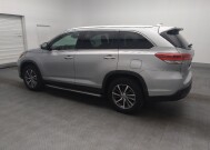 2019 Toyota Highlander in Jacksonville, FL 32210 - 18143022 3