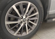 2019 Toyota Highlander in Jacksonville, FL 32210 - 18143022 31