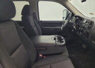 2014 Chevrolet Silverado 2500 in Charlotte, NC 28213 - 18143038 21