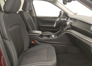 2023 Jeep Grand Cherokee in Greenville, SC 29607 - 18143054 21