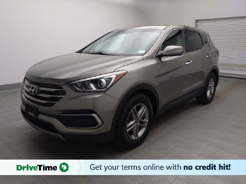 2018 Hyundai Santa Fe in Lakewood, CO 80215 - 18143066