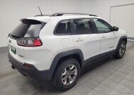 2019 Jeep Cherokee in Memphis, TN 38115 - 18143076 9