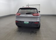 2017 Jeep Cherokee in Allentown, PA 18103 - 18143107 7