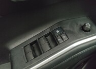 2021 Toyota Highlander in Lombard, IL 60148 - 18143151 27