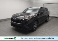 2021 Toyota Highlander in Lombard, IL 60148 - 18143151 1