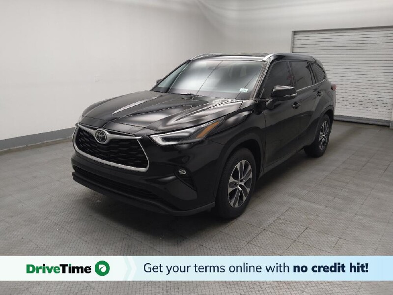 2021 Toyota Highlander in Lombard, IL 60148 - 18143151