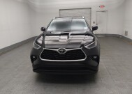 2021 Toyota Highlander in Lombard, IL 60148 - 18143151 15