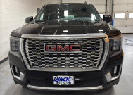 2021 GMC Yukon XL in Burlington, WI 53105 - 18143321 8