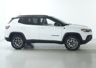 2025 Jeep Compass in Bedford, OH 44146 - 18143332 11