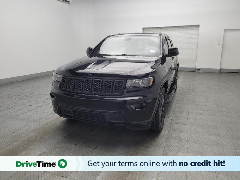 2017 Jeep Grand Cherokee in Conyers, GA 30094 - 18143404