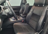 2017 Jeep Grand Cherokee in Conyers, GA 30094 - 18143404 17